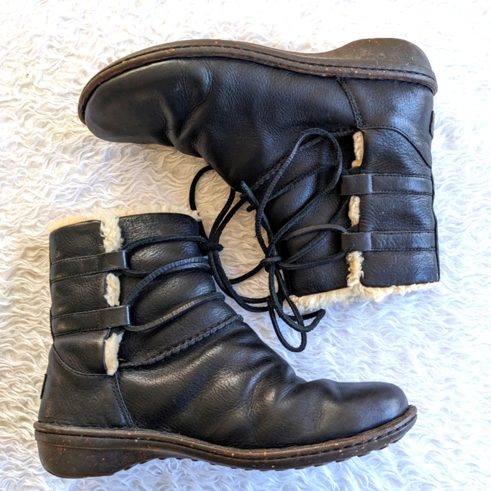 UGG Australia Caspia Black Boots